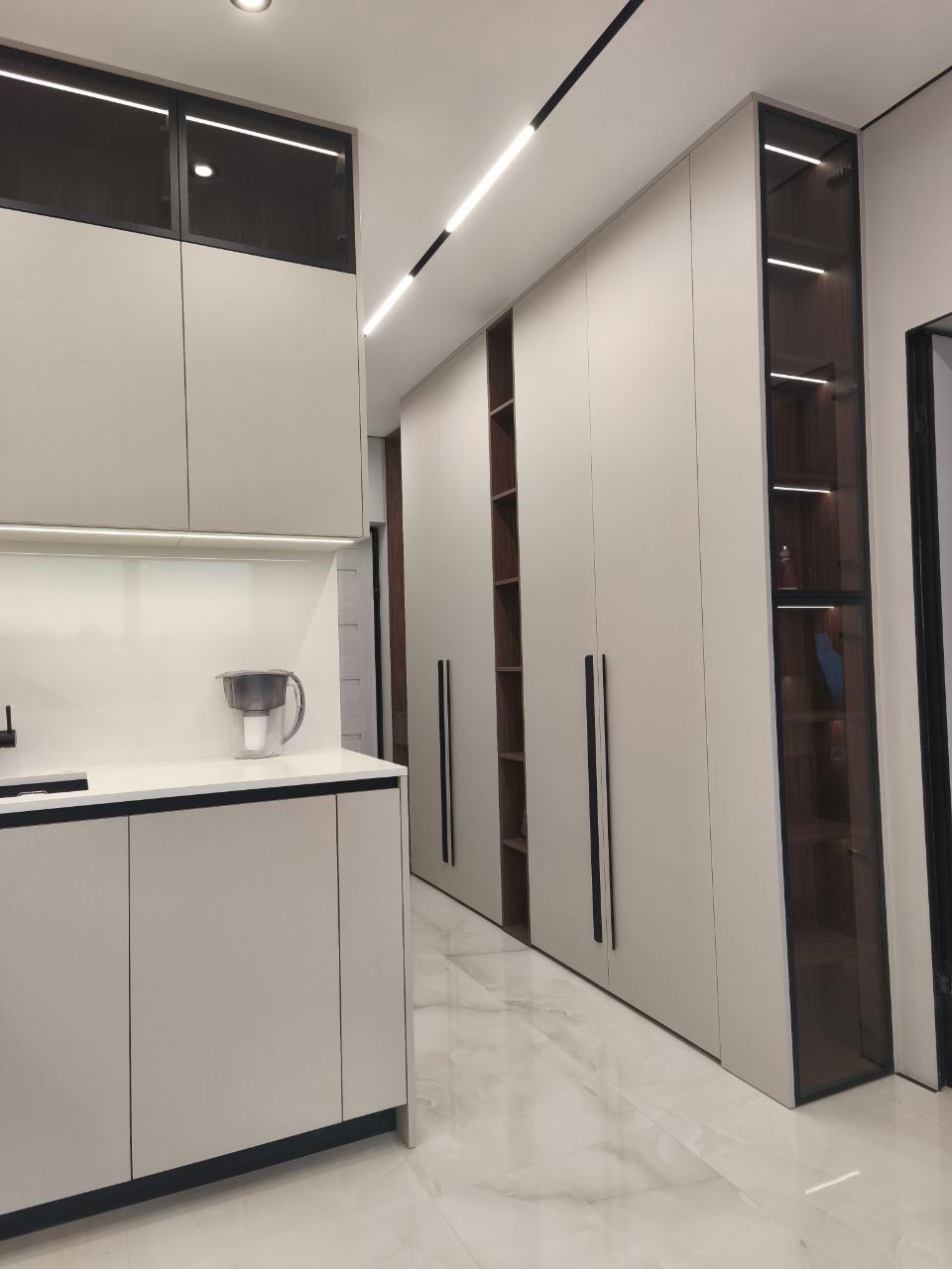 Комплект мебели для прихожей в цвете Фарфоровый оникс, ЖК Кислород, фото - 2