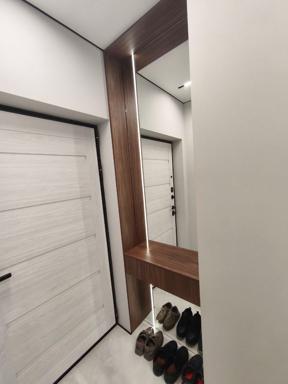 Комплект мебели для прихожей в цвете Фарфоровый оникс, ЖК Кислород, фото - 3